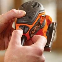 Lixadora BLACK+DECKER 220W